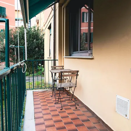 Le Due Baie E Le Cinque Terre Сестри-Леванте